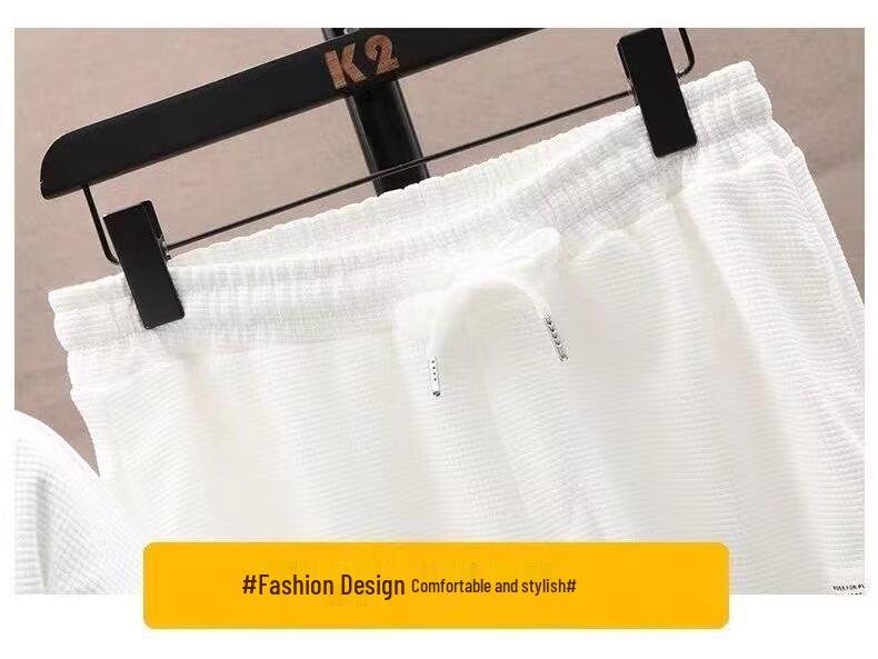 Set da uomo a due pezzi tinta unita tendenza giapponese: T-shirt a maniche corte e pantaloni lunghi (Estate 2025)