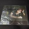 [USED] Wendy Autographed Postcard