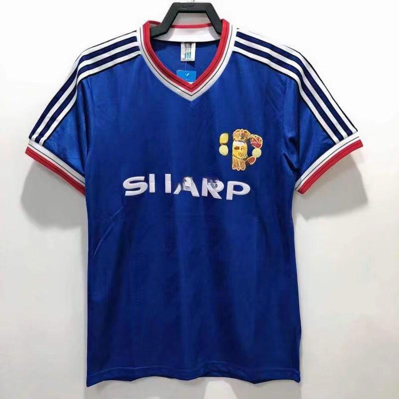 Classic Red Devils Jersey, Host and Guest No. 7 Ronaldo No. 10, Rooney Single Top, Retro Football Jersey, One Piece Will Be Sent On Behalf of You.
