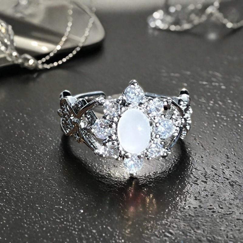 Niche Design Exquisite Imitation Chalcedony Moonstone Series Ring High-End Light Luxury Full Of Diamonds Zircon Accessories