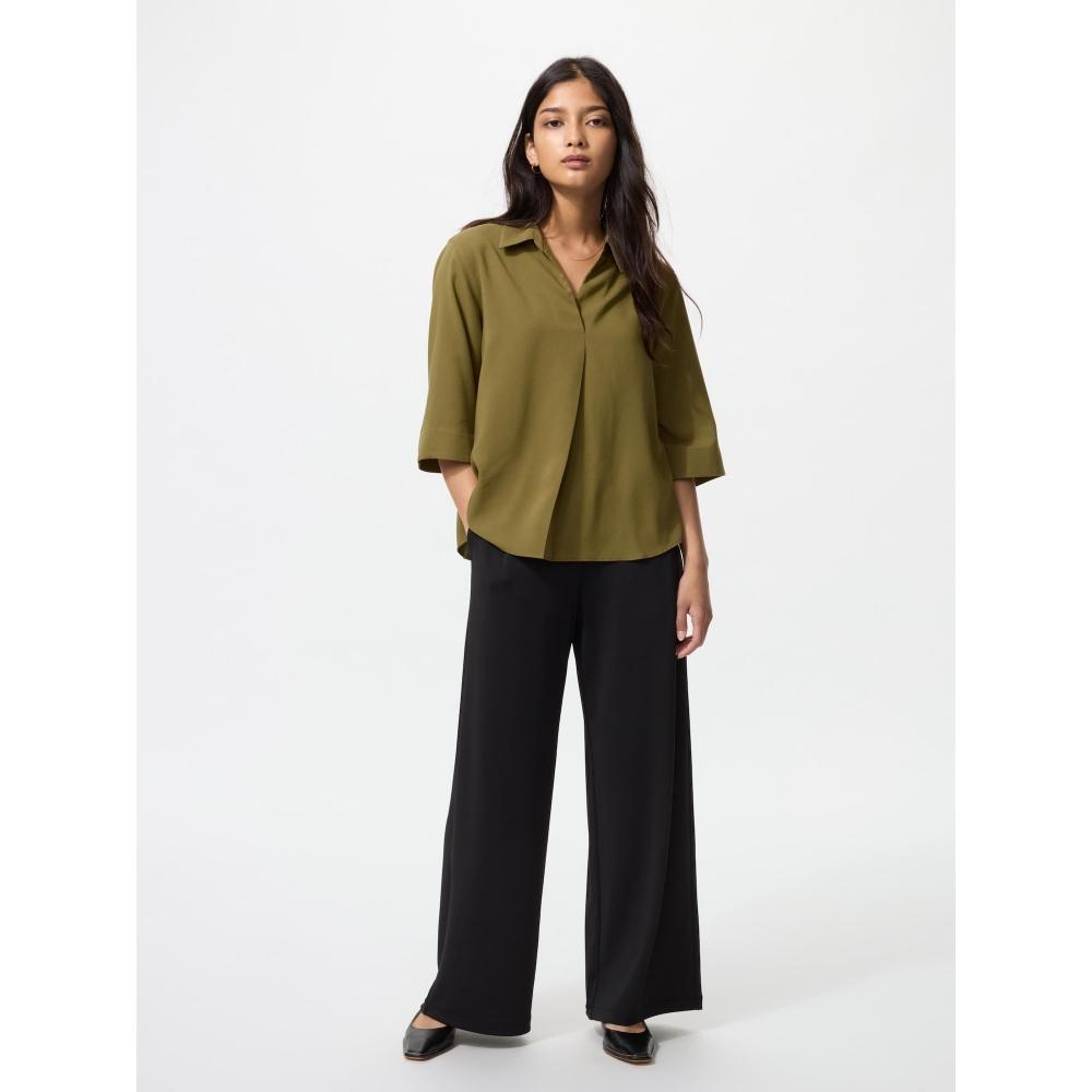 Uniqlo Rayon Skipper Collar Blouse  7 8 Sleeve 