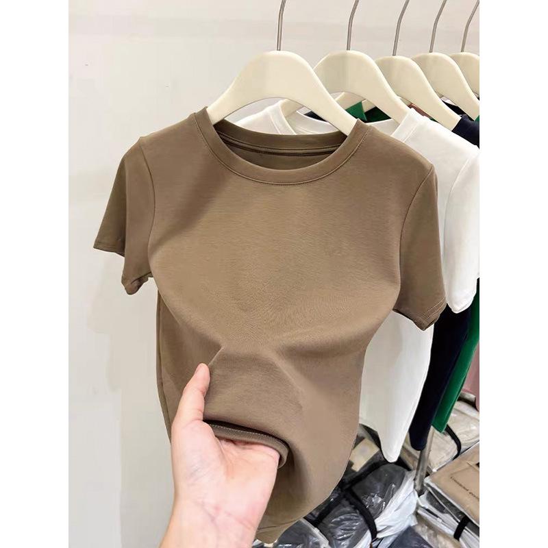 Women's Pure Cotton Short-Sleeve T-Shirt: Straight Shoulder, Stylish, Versatile, Solid Color Base Layer for Spring, Summer, and Autumn.