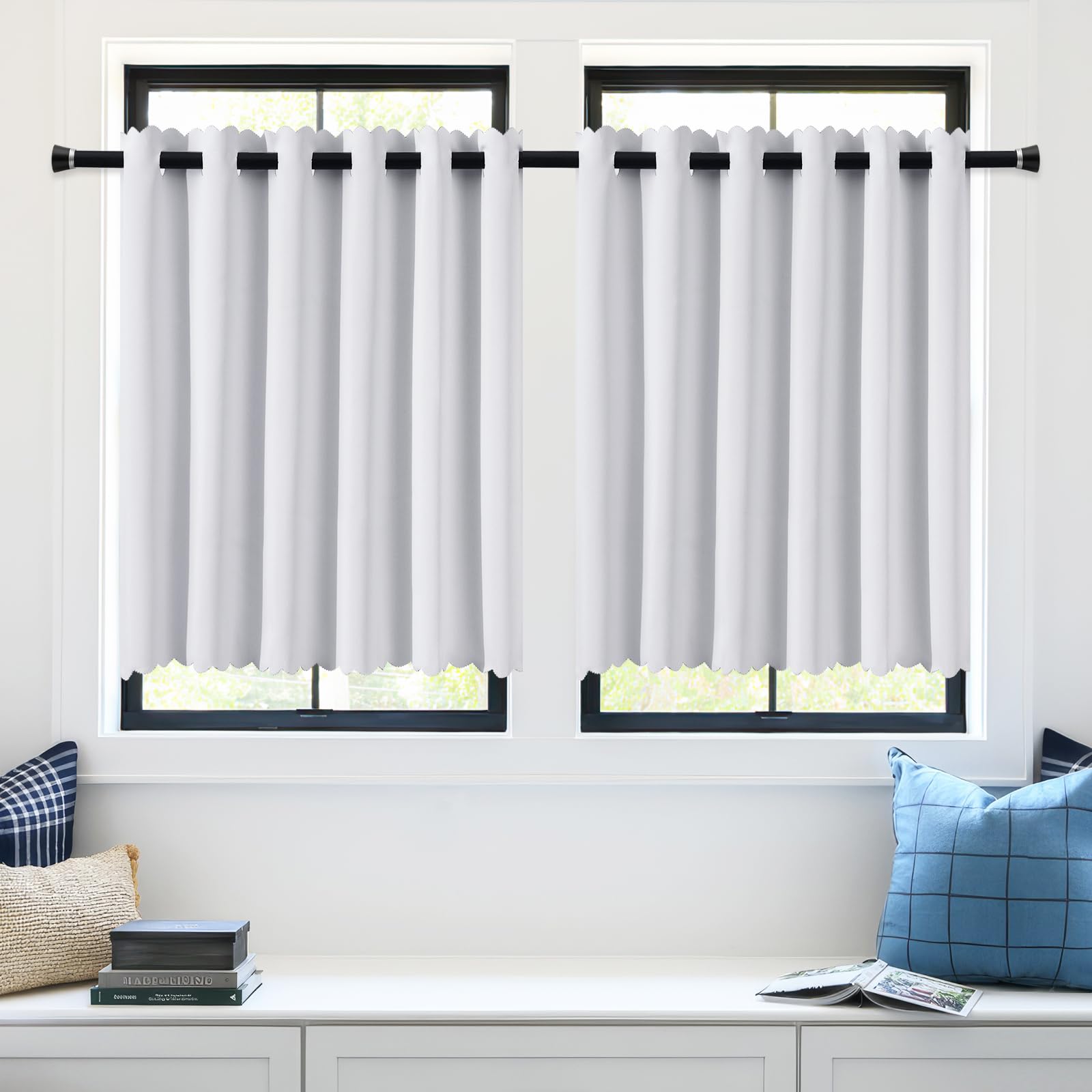 

AooHome Затемняющие шторы для маленьких 1-го класса 2 УФ Кафе Трудно до 70 см Энергия Тепло Высокая плотность Холодная комната Ширина 100 см Окна, Затемнение, Панели, белый