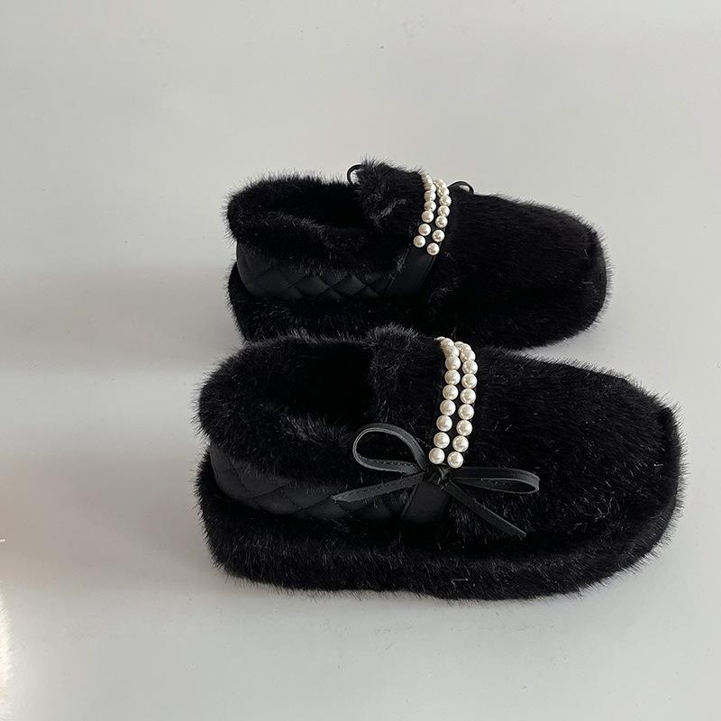 Design sense pearl bow fluffy shoes women's autumn and winter French retro thick-soled one-pedal temperament European cotton shoes