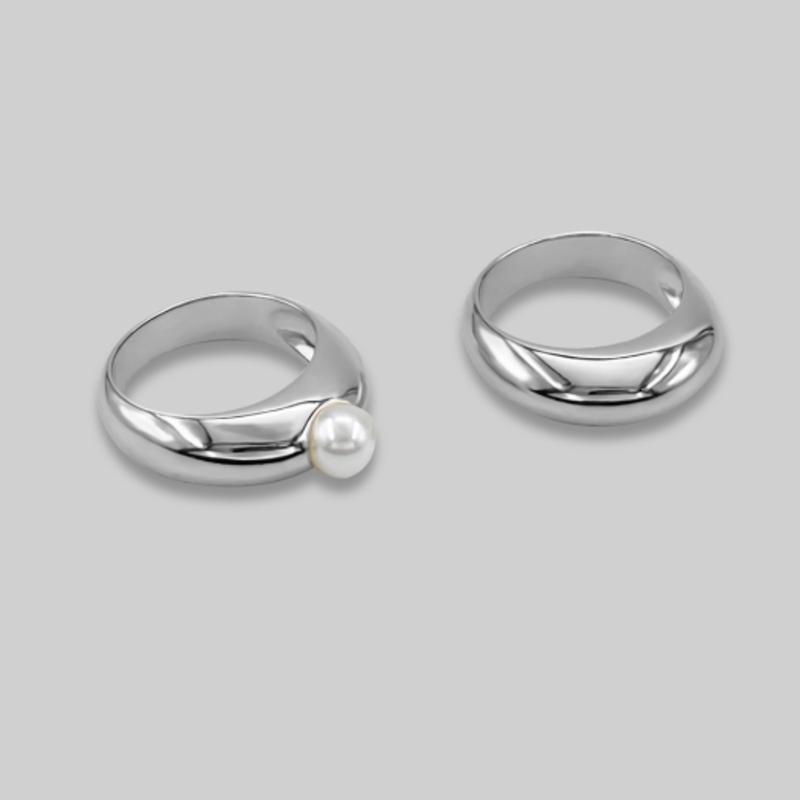 Modern Everyday Bold Double Pearl Rings