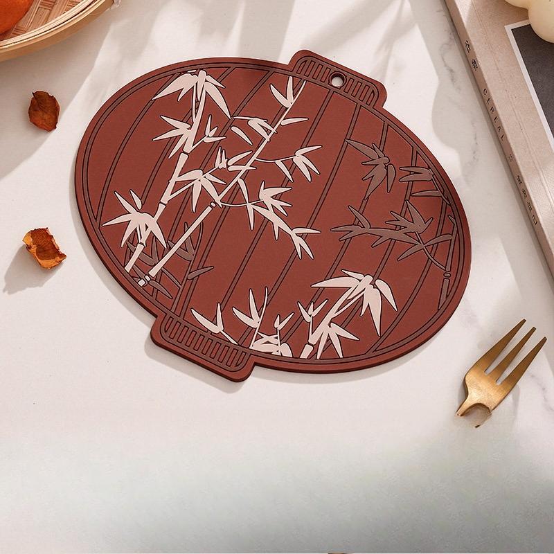 

Новогодний и Праздник Весны Теплоизоляционная подставка, Подставка для кастрюль и мисок, Мягкая резина, Термостойкая, Противоскользящая, Подставка для кружек от ожогов, Можно повесить Lantern