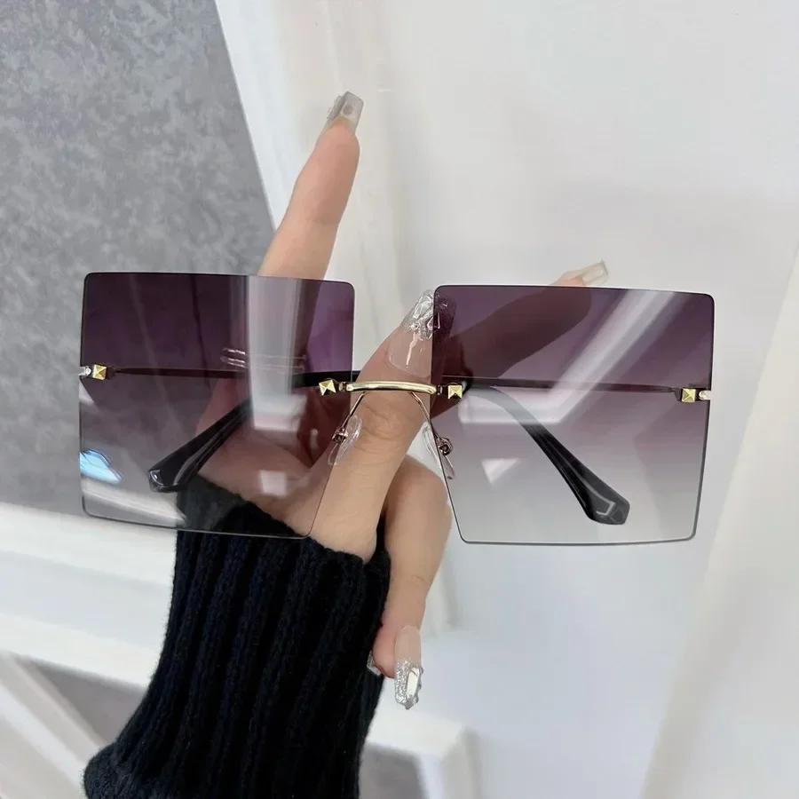 Personality Square Sunglasses Women Men Rimless Sun Glasses Female Male Designer Brand Classic Travel Outdoor