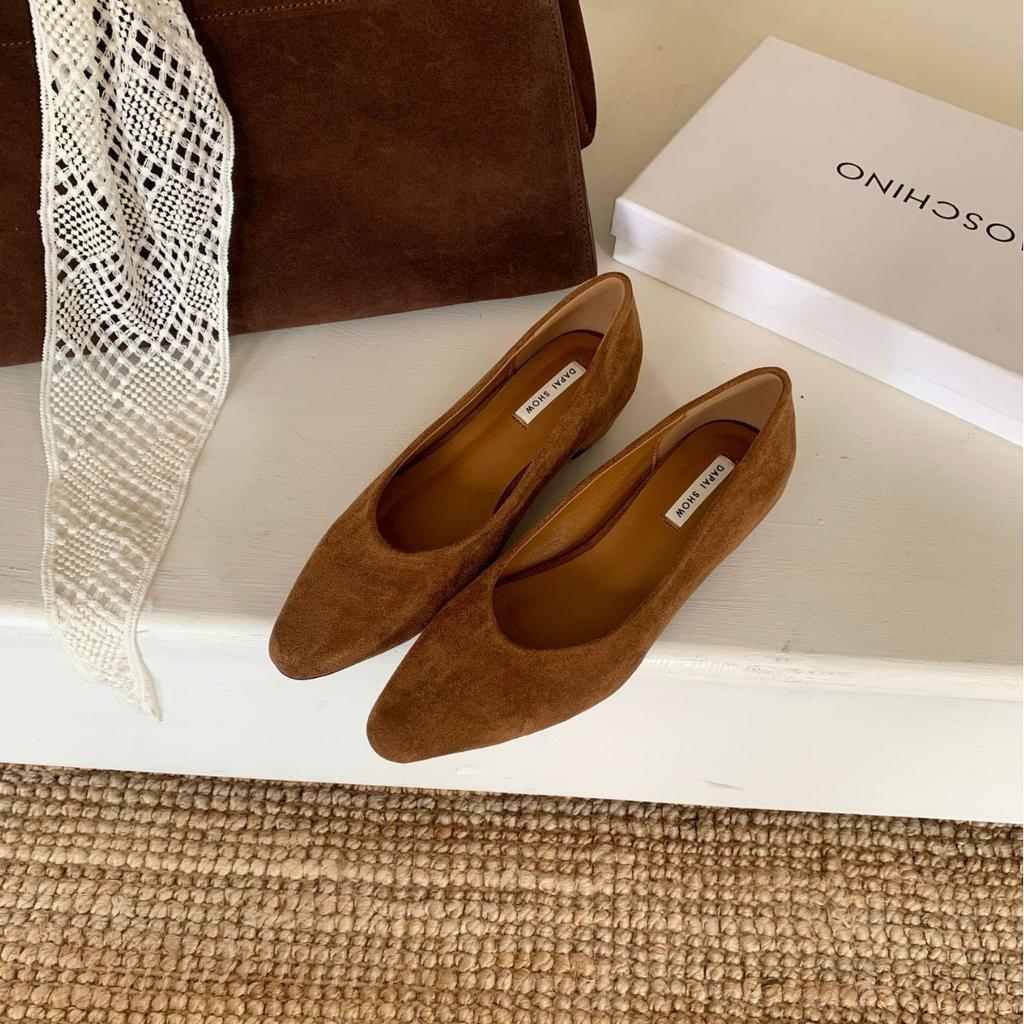 2025 new pointed suede short thick heel shallow mouth versatile set feet OL women's single shoes commuter work women's shoes
