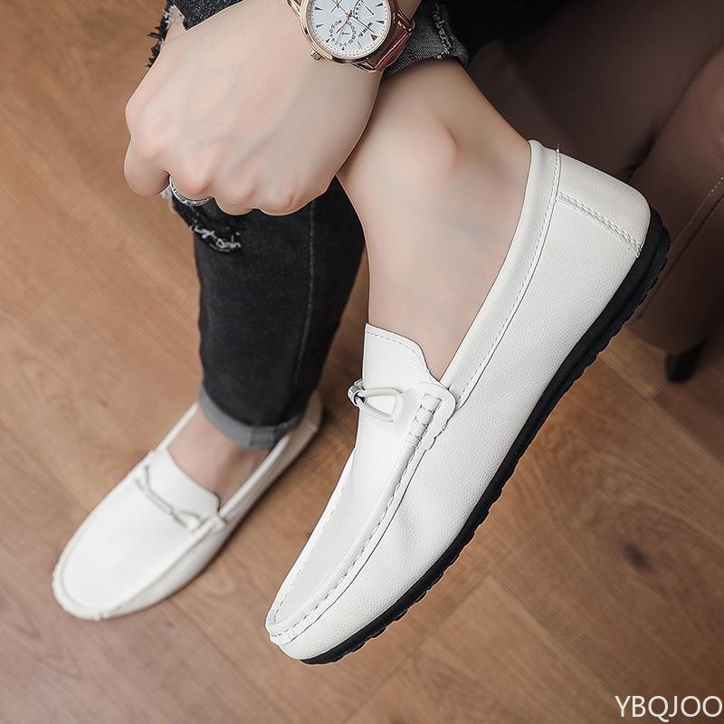 Men's New Bean bean Shoes Soft soled light lazy Flats Casual comfort loafers Versatile trendy Male leather shoes Homme