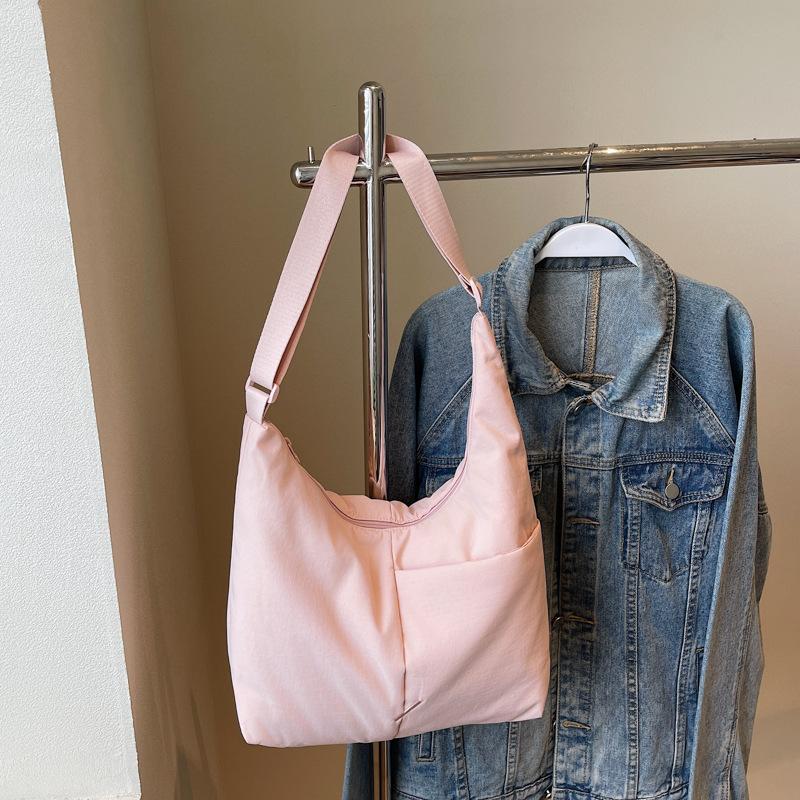 Popular bags women's new fashion textured cloth bags tote bags large-capacity commuter shoulder bags