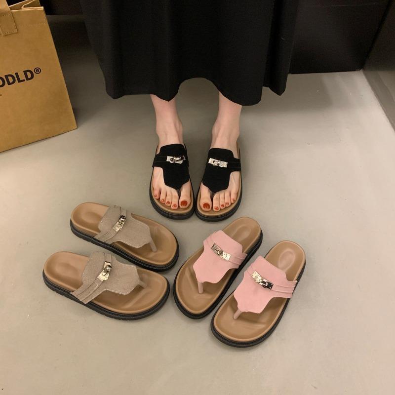 Seasonal fashion slippers women's summer versatile new casual Boken flip-flops sandals