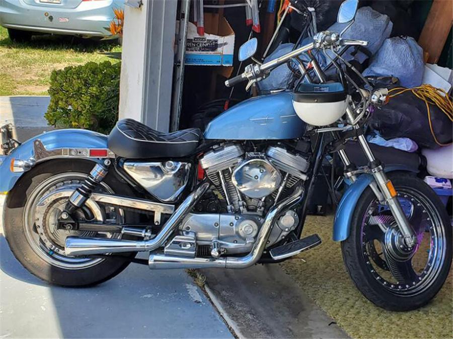 Fahrer-Einzelsitz für 1983-2003 Harley Davidson Sportster XL Modelle Roadster XLS 1984-1985