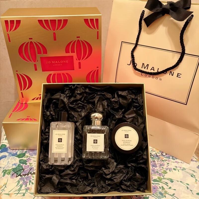 Подарочный набор Jo Malone с новым ароматом