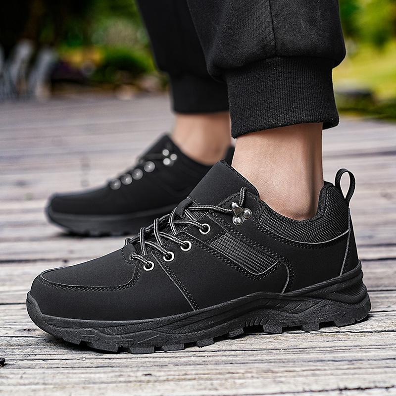 Mens Outdoor Waterproof Mountaineering Shoes Wear Resistant And Non Slip Hiking Casual Shoes Desert Male Hunting Waterproof Spor