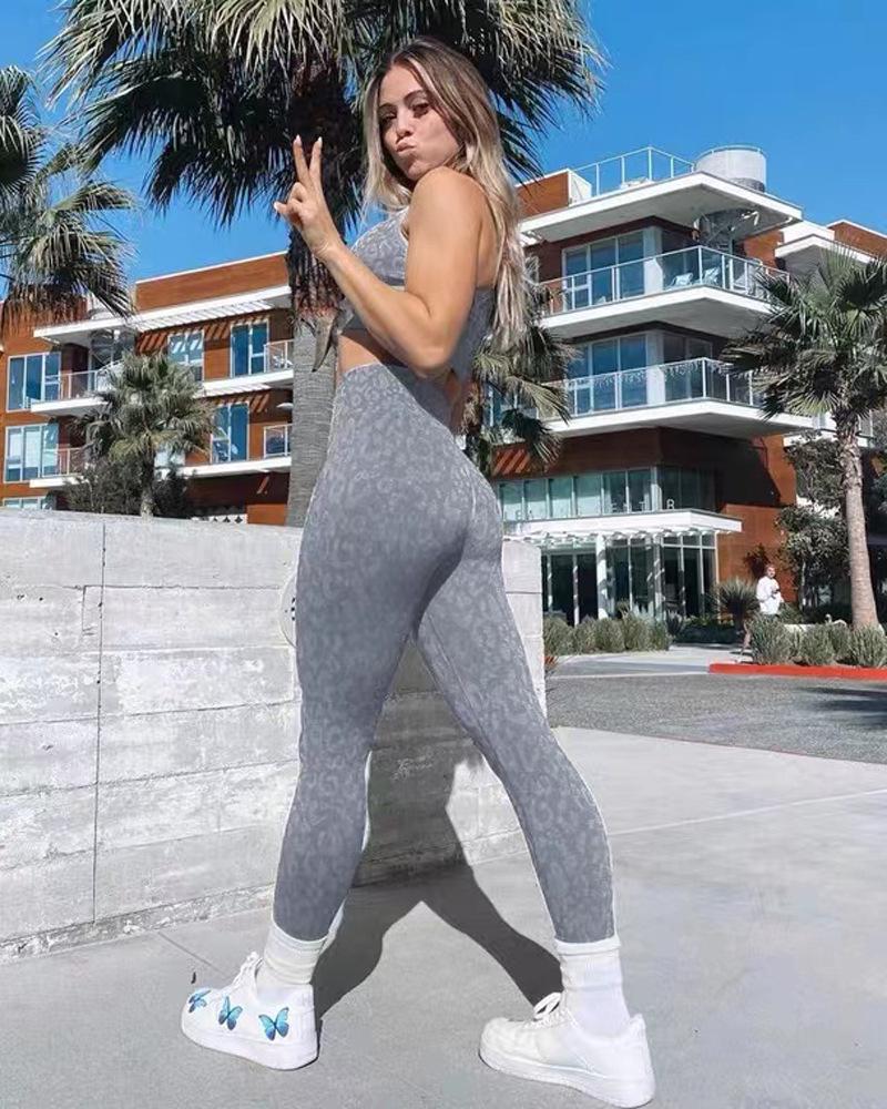 

Women s Seamless High Waist Leopard Print Yoga Pants - Hip-Lifting Running & Training Wear Large