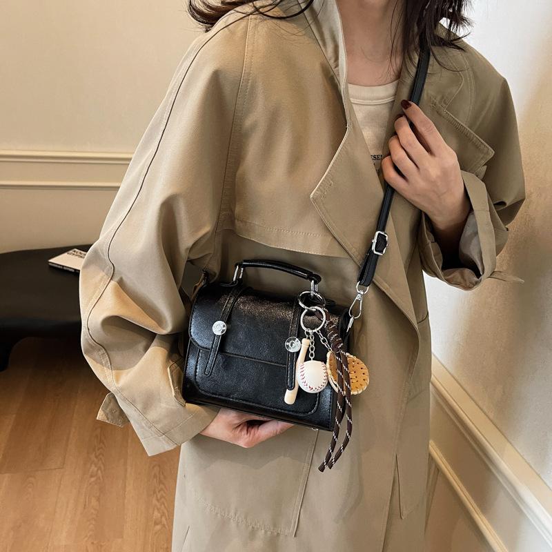 Niche American Texture Portable Small Bag Women's 2025 New Trendy Versatile Commuter Bag Shoulder Messenger Bag