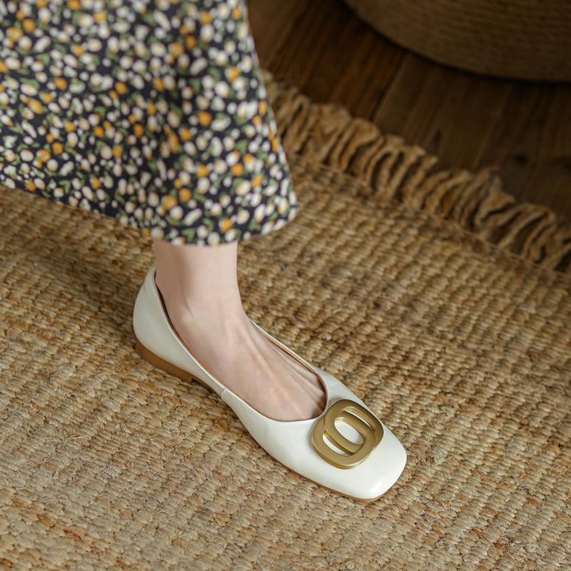 Fashion Flat Shoes for Women 2025 New Spring Autumn Flat Shallow Mouth Square Toe Retro Round Buckle Flat Heel Plus Size Women's Shoes