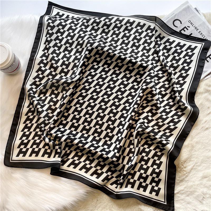 

Високоякісна ретро шовкова квадратна хустка в корейському стилі - Модна, універсальна та професійна хустка з імітації шовку для жінок