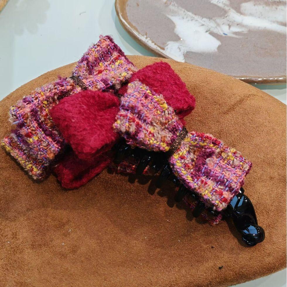 Cute Bear Banana Hair Clip Retro Plaid Fabric Twist Clip Ins Versatile Women Hair Accessories
