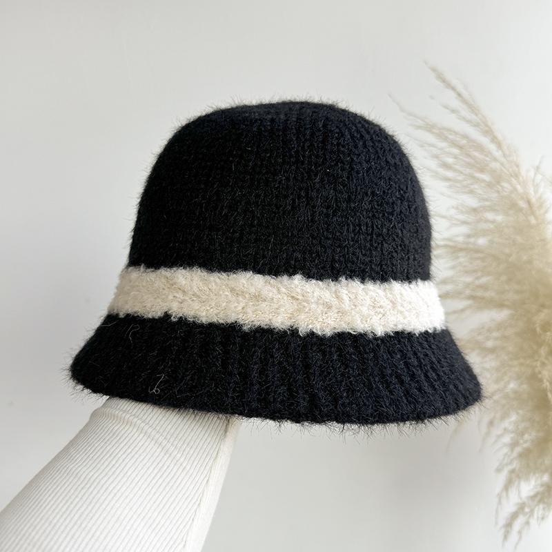 Black beige plush bucket hat women's autumn and winter fashion warm versatile face small bucket hat wool hat