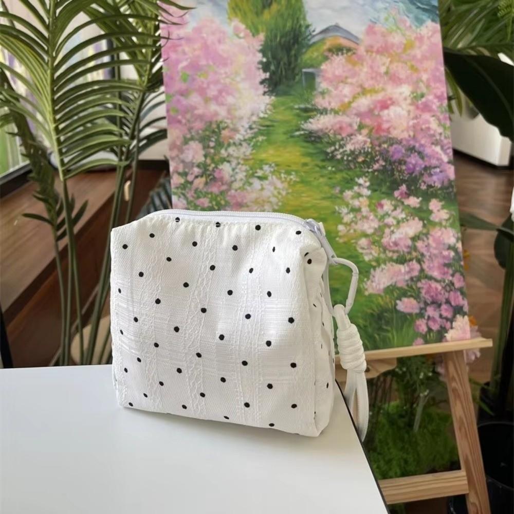 Portable Quilting Black Dot Makeup Bag Sweet Style Large Capacity Toiletry Bag Zipper Storage Pouch Cosmetic Organizer Pouch