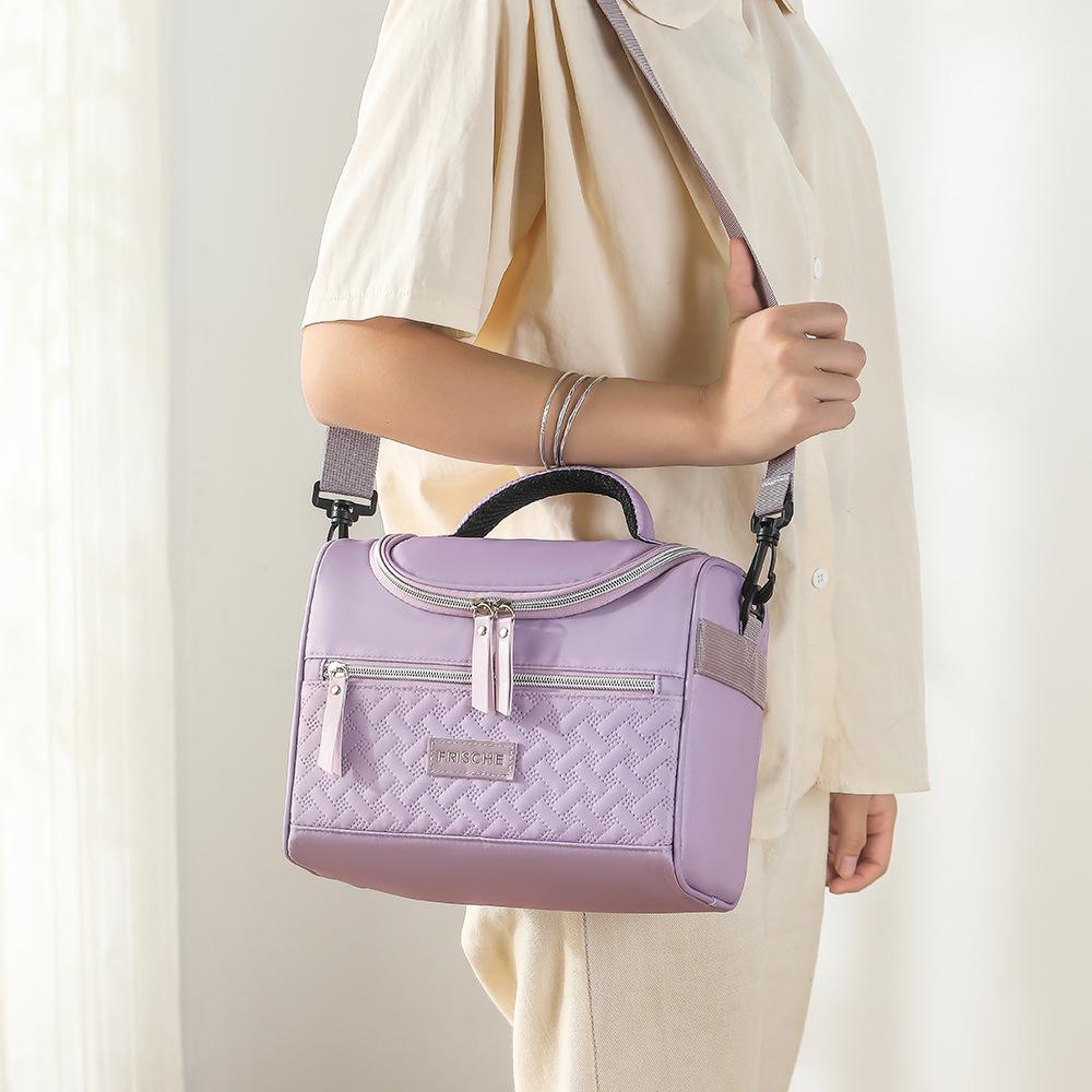 Large Capacity Insulated Lunch Bag - Portable, Thickened, and Crossbody for Office Workers and Kids