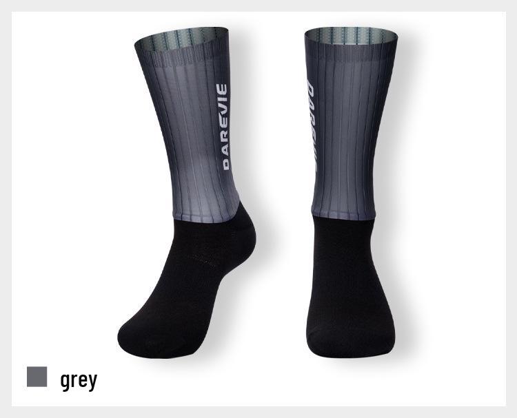 Calzini da Ciclismo Brave Darevie Aero - Lycra a Righe, Traspiranti, Design Aerodinamico
