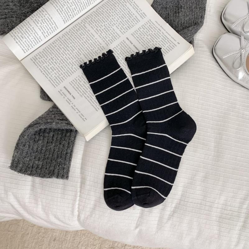 

Женские весенне-летние тонкие новые носки из хлопка в рубчик в стиле колледжа, дышащие 1 pair чёрный