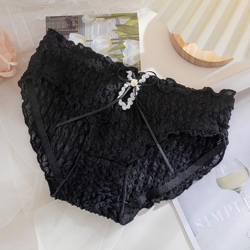 Female Spring and Summer Thin Style Sweet Non Trace Cotton Antibacterial Crotch Close Skin Naked Waist Briefs Underwear