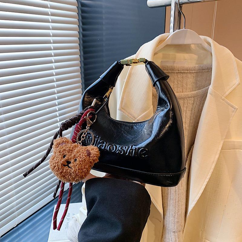 Ielgy Autumn Winter Fashionable Popular High-End Sense Shoulder Bag Portable Cross-Body Dumpling Bag