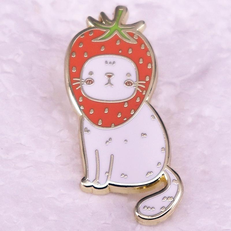 Strawberry Cat Brooch – Cute Pet Accessory
