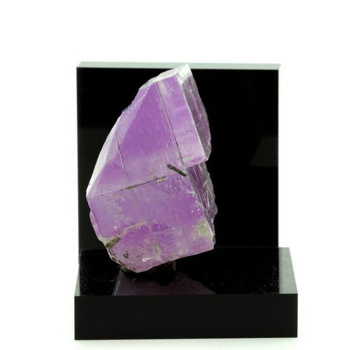 Kunzite 729.7 carats