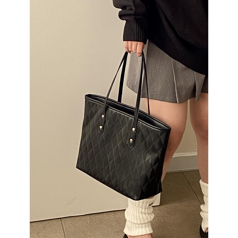 IELGY Female Bag High-End Commuter Large-Capacity Tote Bag All-Match One-Shoulder