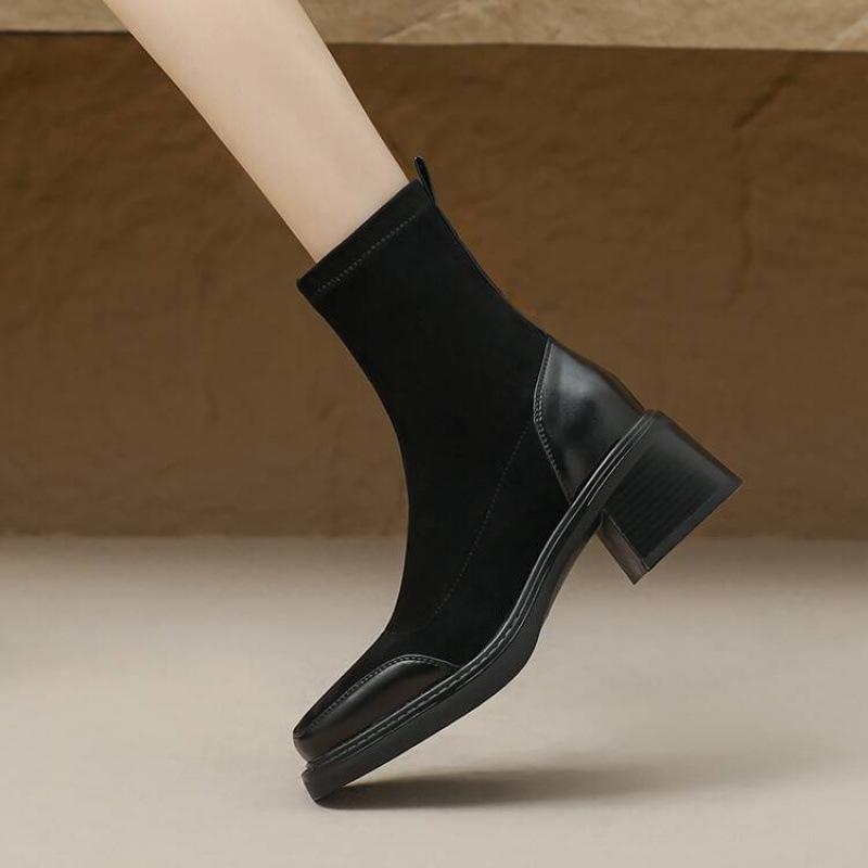 

Autumn and winter women s Martin boots suede large size medium heel comfortable side zipper leather boots Korean version new square heel medium boots 39