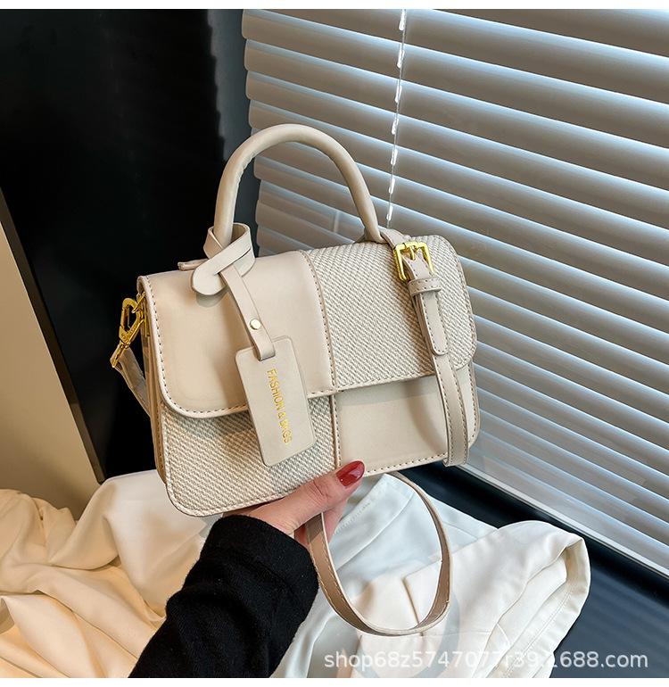 2025 new contrasting color retro portable small square bag female Sen Meng fashionable texture shoulder bag personalized commuter messenger bag