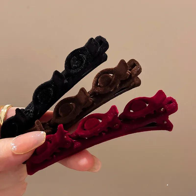 Korean Celebrity Style Hairpin: All-Match Bangs Clip, Braided Duckbill Headdress, Women’s Japanese & Korean Ins Bookmark.