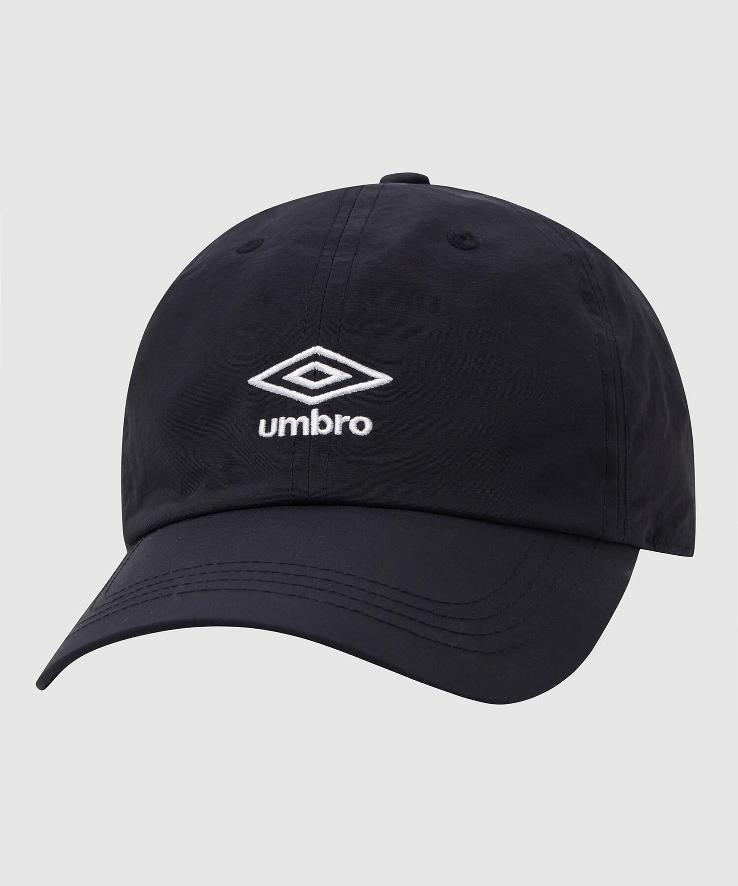 UMBRO Essential Classic Bordo Cepure Melna