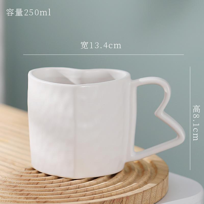 300ML European Ceramic Heart Coffee Cup Exquisite Afternoon Tea Flower Tea Latte Coffee Mug Home Use Heart-shaped Breakfast Mug