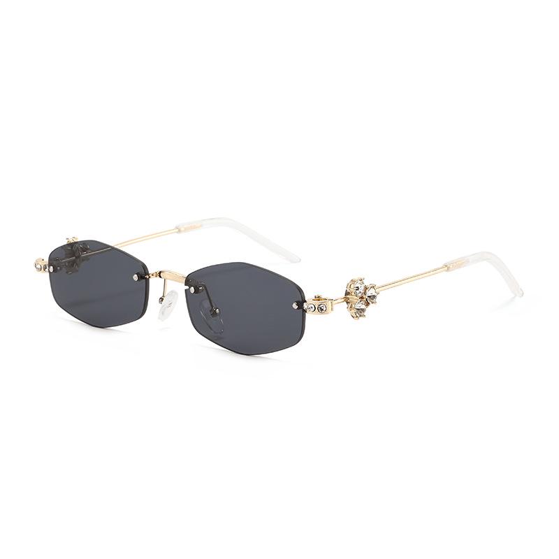 Jennie's Rimless Silver Polygonal Diamond-Studded Sunglasses - Pure Desire & Luxurious Lightness