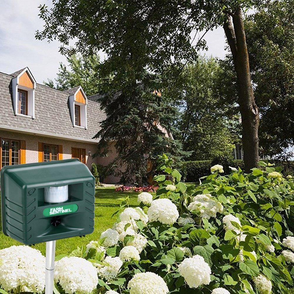 Sumeber Animal Pest Animal Guard Ultrasonic Pest Control Device Repels Animals with Ultrasonic Waves and Automatic Operation with Infrared Sensor