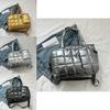Modern And Chic Womens Single Shoulder Bag With Ample Room For Daily Essentials In Colors Classic
