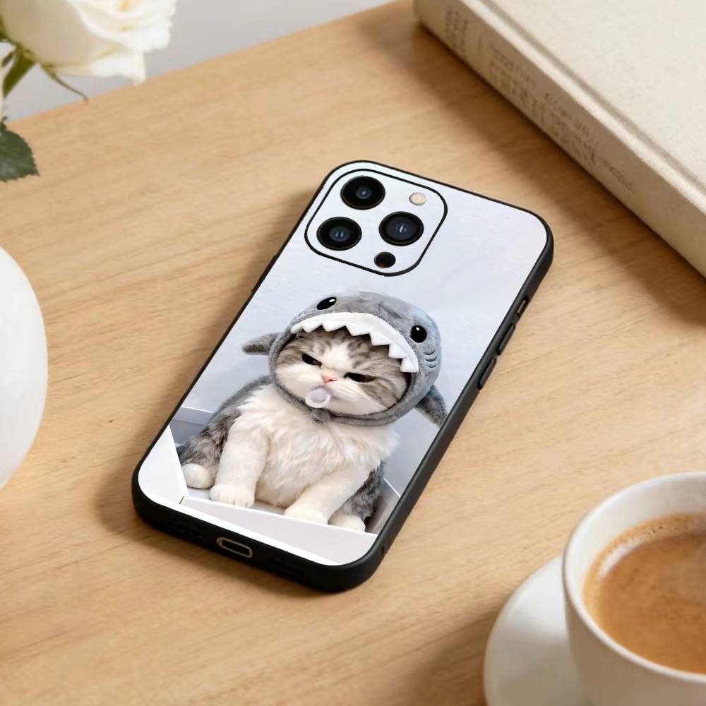 Забавный Милый Кот Чехол для Телефона Для iPhone 17 16 15 14 13 12 Max Plus Силиконовый Черный Чехол iPhone16pro