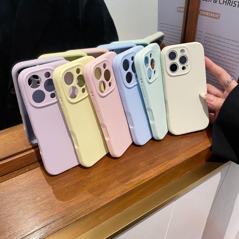 iPhone 16 Pro Max Silicone Phone Case - Solid Color, Precise Cutouts, Integrated Buttons, Simple Protection