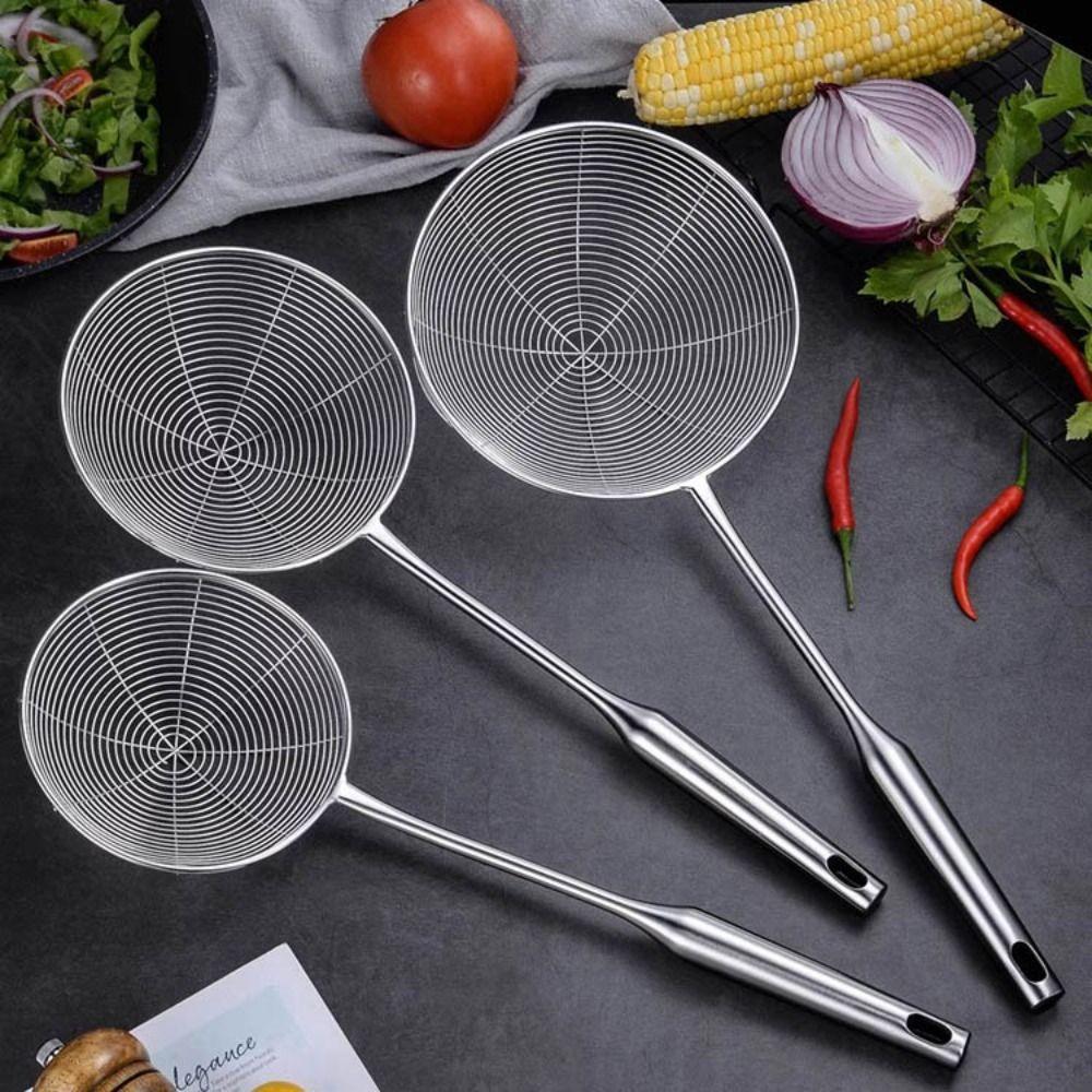 Wooden Handle Mesh Strainer Stainless Steel Fried Sieve Spoon  For Noodle French Fries