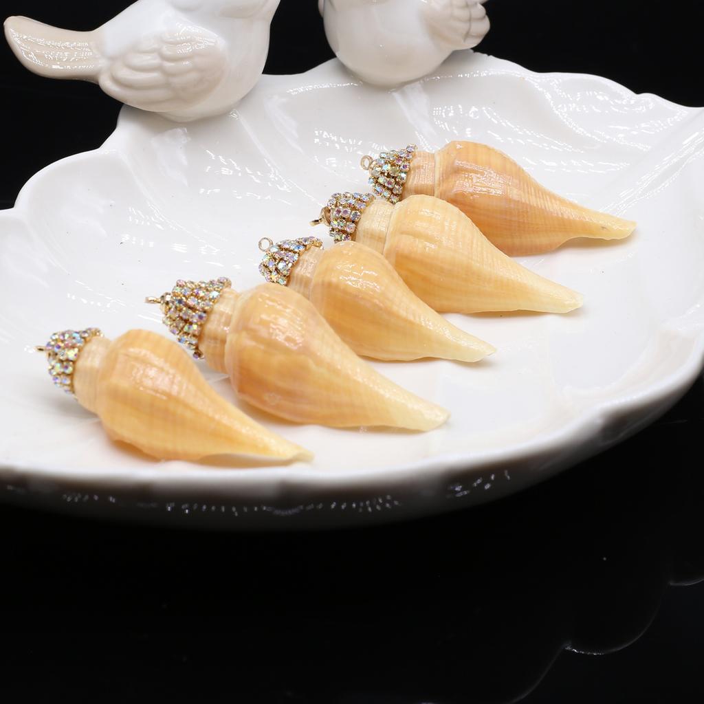 5Pcs Drilled Conch Pendant Artificial Drilling Shell With Diamond Yellow String Snail Pendant For Jewelry Making DIY Necklace Bracelet Accessory