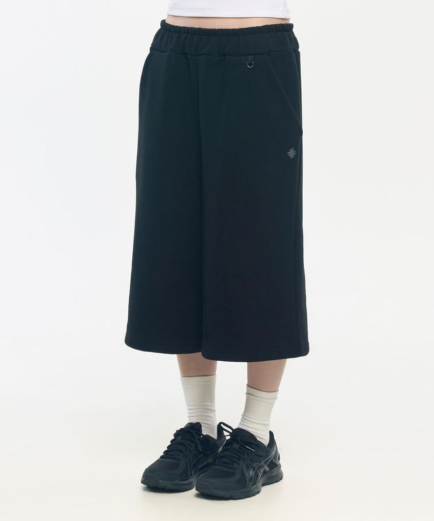 SLOW RECORD HOUSE 04 Bermuda Sweatpants_Black