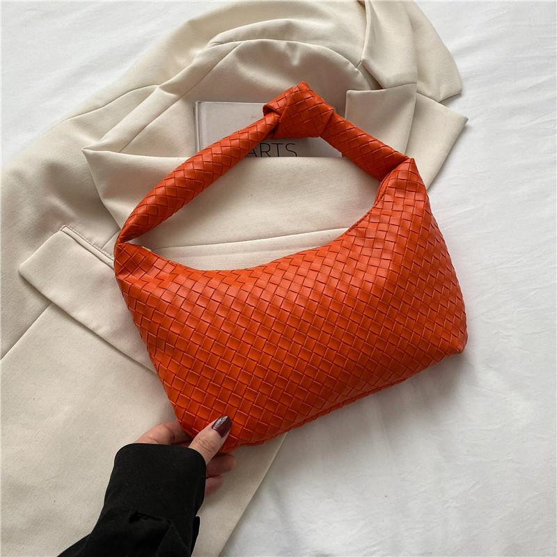 Trendy Small Pu Handbag For Women With Chic Diamond Pattern And Soft Design