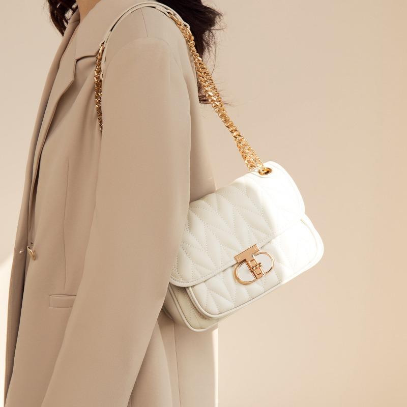 Light Luxury Diamond Grid Bag  Versatile Chain Bag  Women's Shoulder Crossbody Bag  Small Square Bag