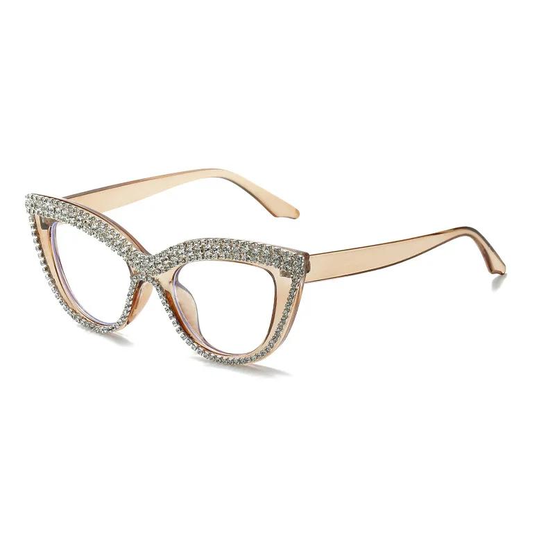 Lunettes de soleil œil de chat vintage avec strass Neuves dans des montures élégantes pour femmes Ins Tendance Marque artisanale Lunettes de designer