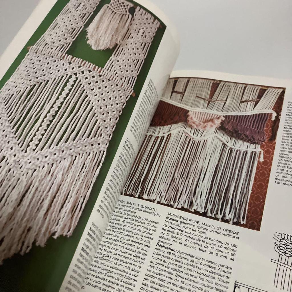 [GEBRAUCHT] Fremdsprachige Bücher MACRAMÉ Textil